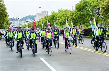 Какви са приложенията на светлоотразителните ленти в облеклото на открито?