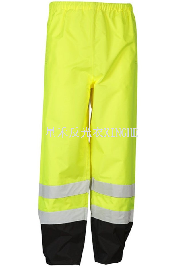 Дъждовни панталони